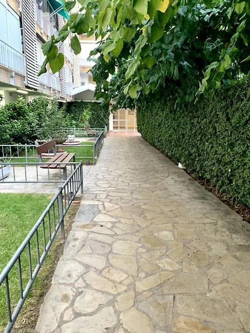 Bouquet Dream La Pineda Apartment Spain